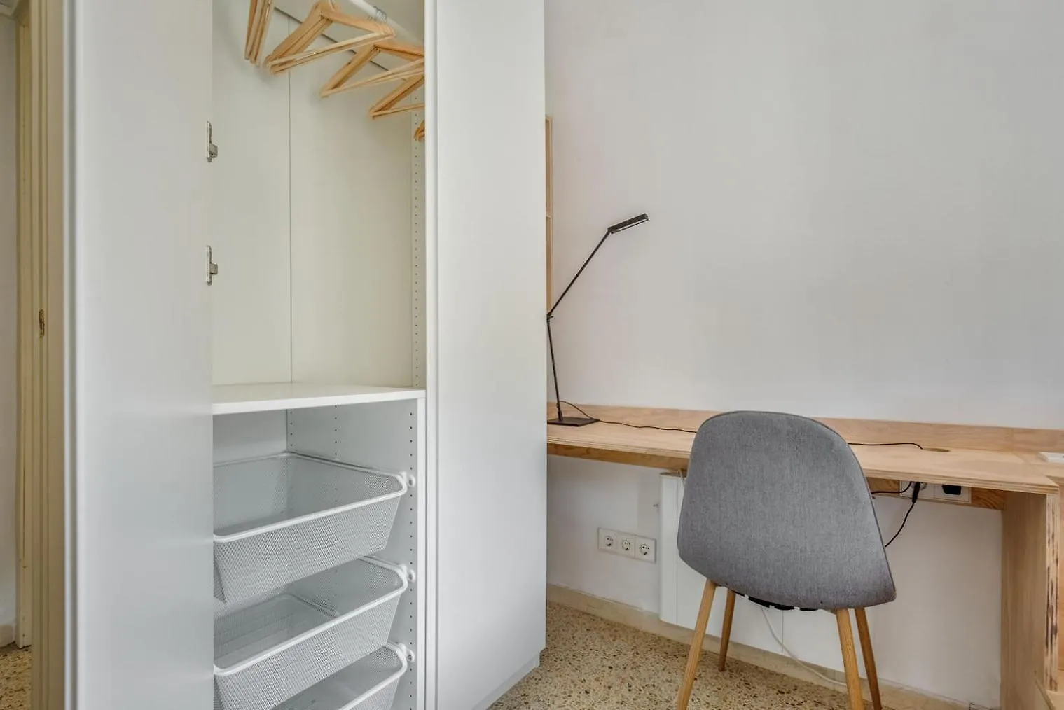 Poble Sec 3Br W Balcony Mountain Views Bcn-109 Apartman Barcelona