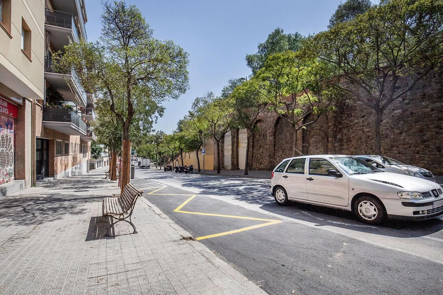 Poble Sec 3Br W Balcony Mountain Views Bcn-109 Apartman Barcelona
